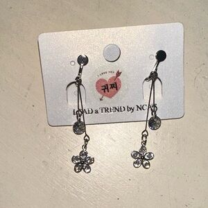 Adorable clip on earrings